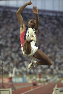 30 Aug 1991: Mike Powell of the USA in action during the Long Jump event at the 1991 World Championships in Tokyo. He won the event with a jump of 8.95 Metres. Mandatory Credit: Mike Powell/Allsport